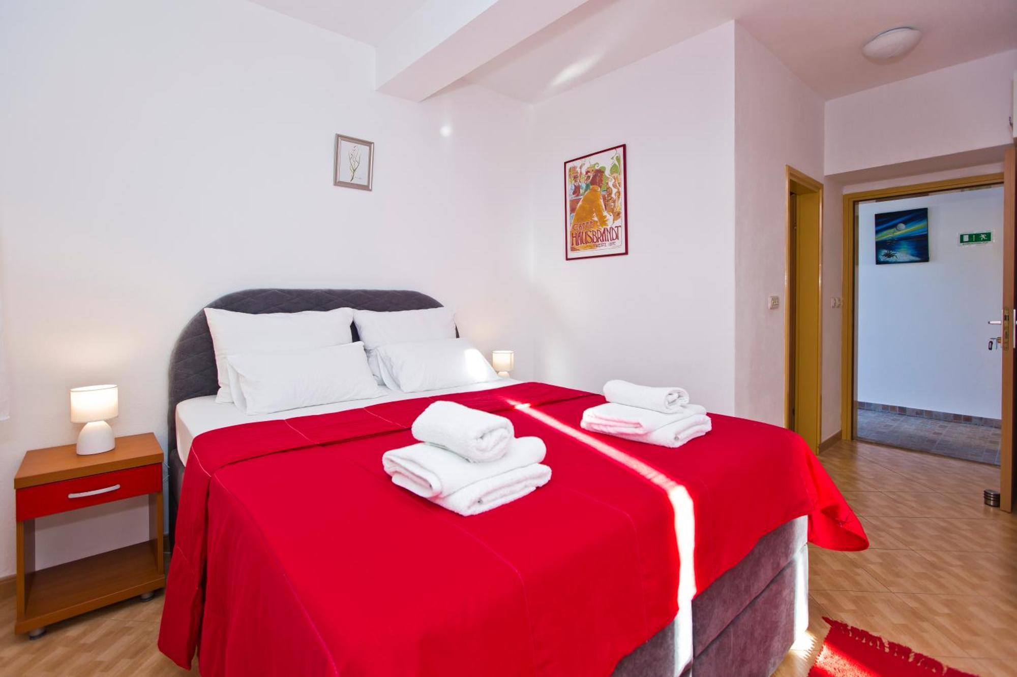 Apartment Matic Ograde Хвар Екстериор снимка