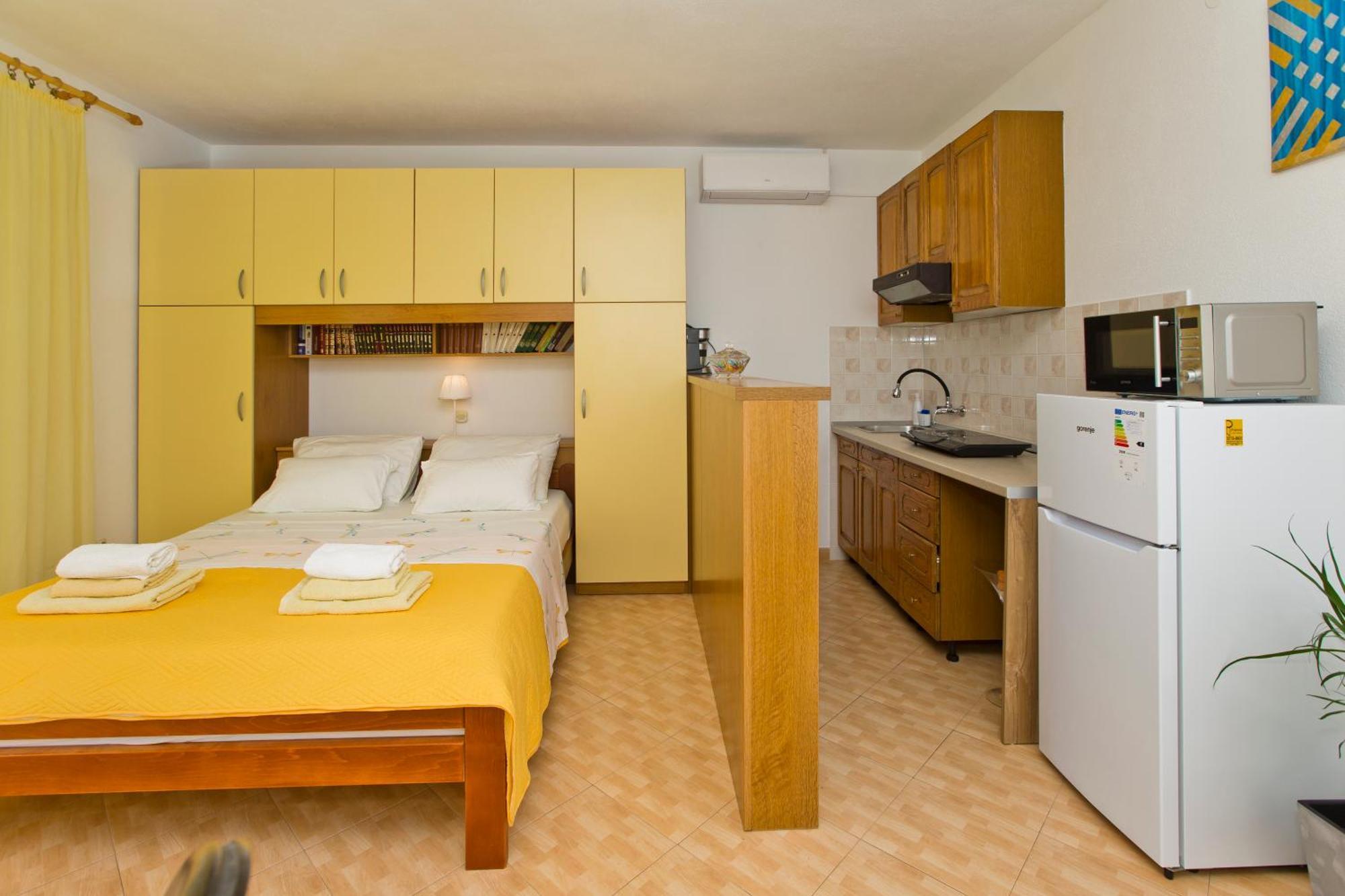 Apartment Matic Ograde Хвар Екстериор снимка