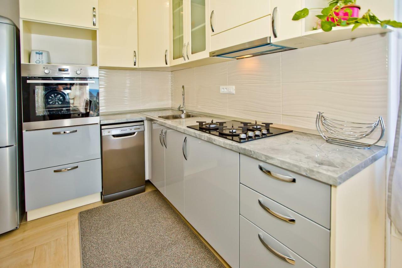 Apartment Matic Ograde Хвар Екстериор снимка